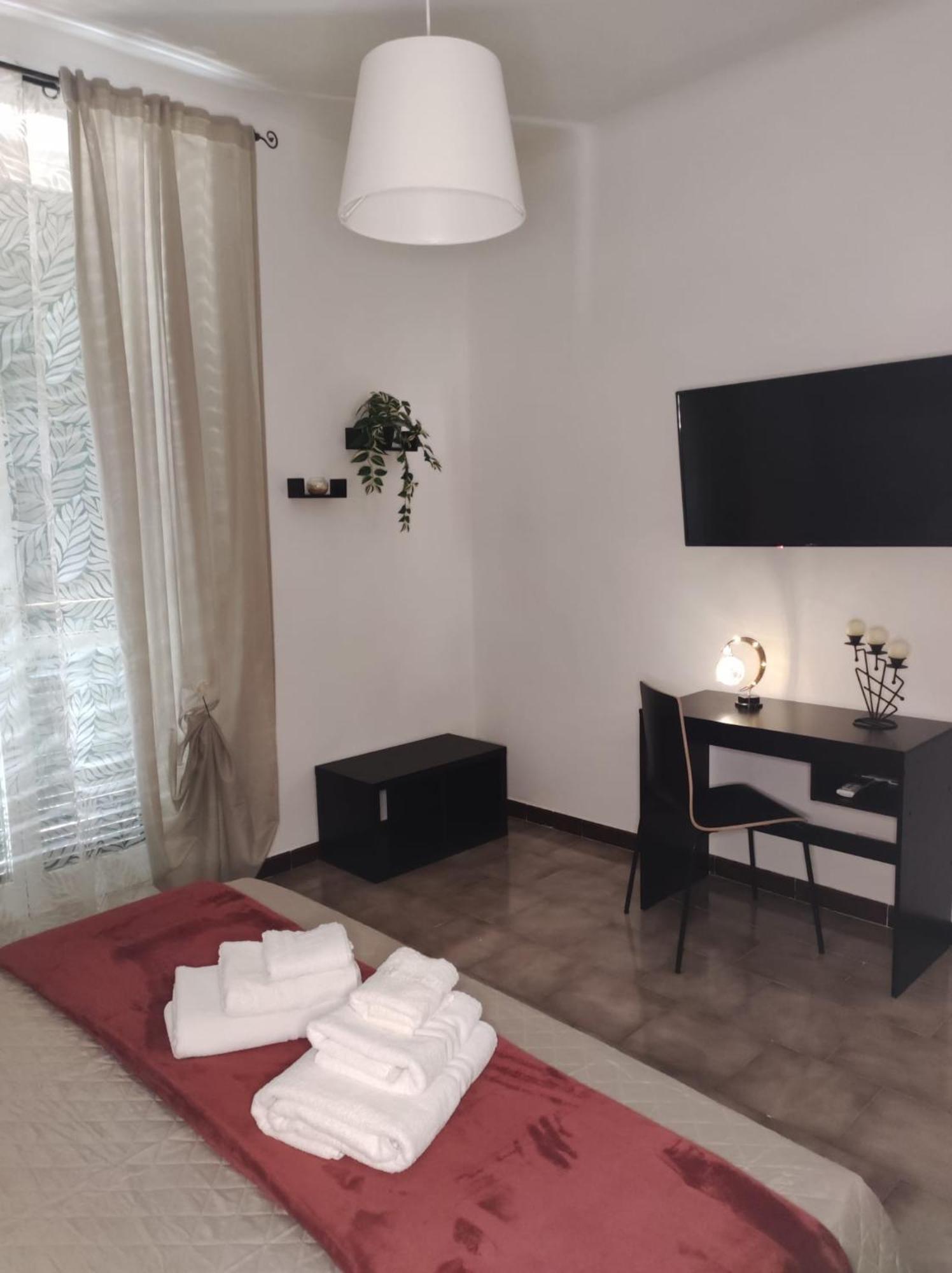 111 Guest House Bari Exterior foto